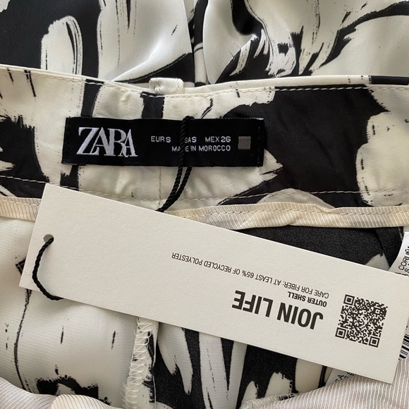 Zara Black and White floral Wide Leg Pant size Small - Picture 9 of 9